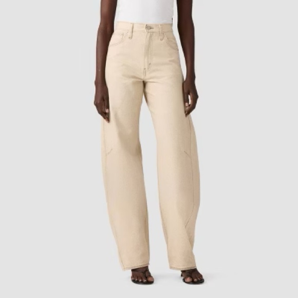 Levi’s Cinched Barrel Jeans in Cloudy Travertine
